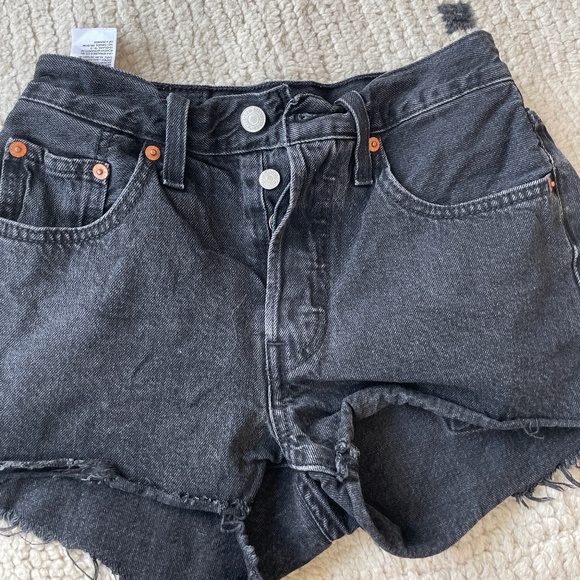 Levi’s 501 Jean shorts - Picture 1 of 2